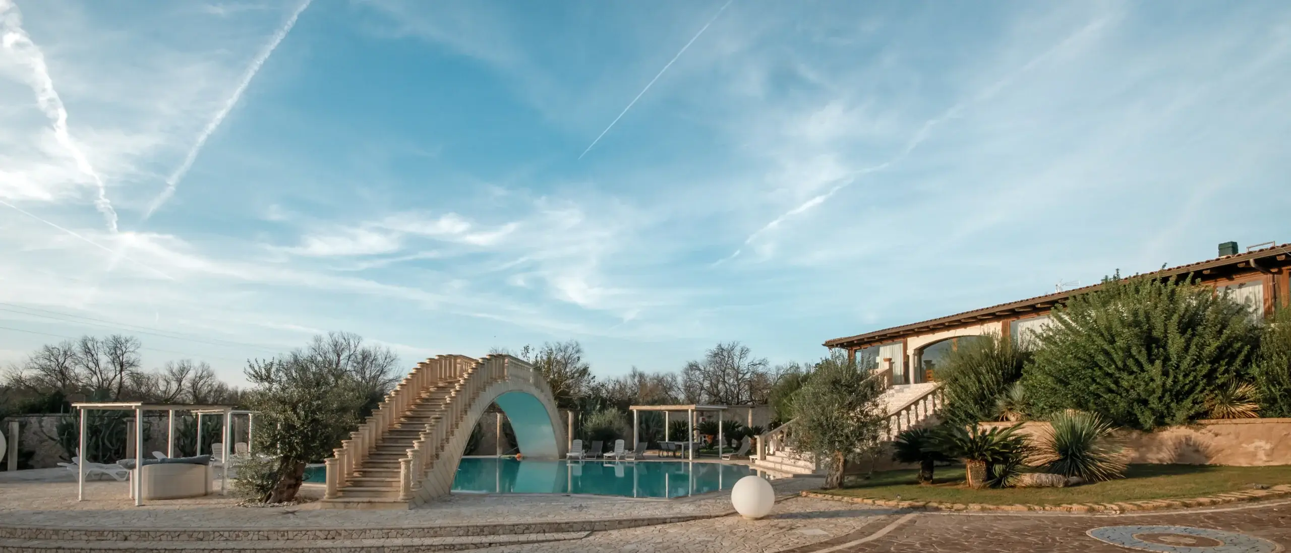 18-villa-flo-carosello-wide-sit-property