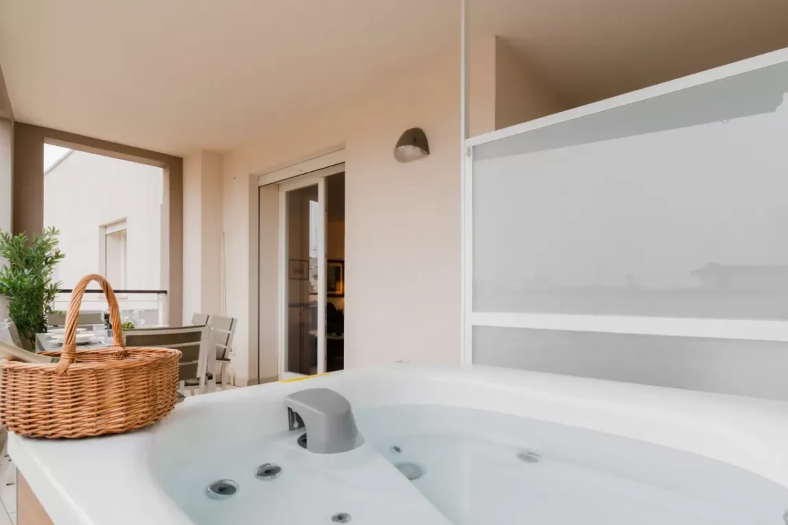 sit-property-suite-rosso-nero-lecce-selection-foto-web-02